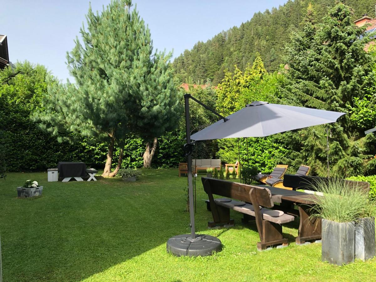 Appartement Kuhglocken Ferienhaus Fuenf Sinne Dobriach Bagian luar foto